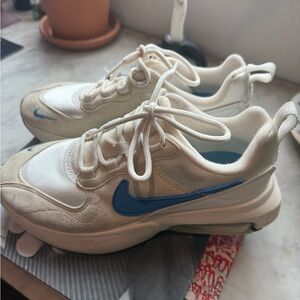 Nike White and Blue Sneakers with Classic Athletic Design